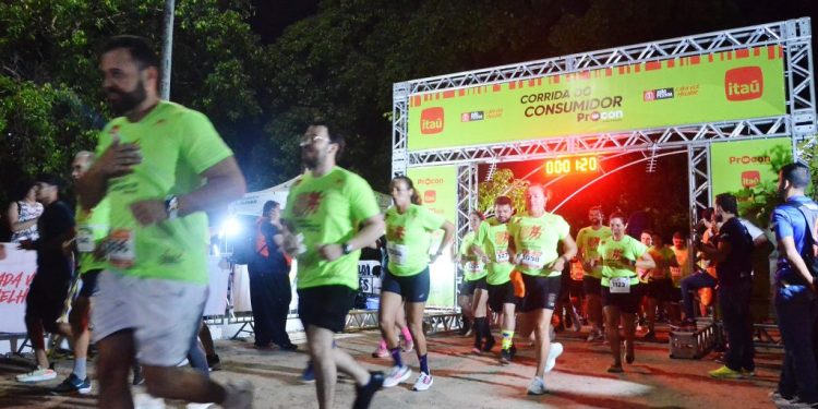 1ª Corrida do Consumidor reúne 850 participantes em João Pessoa