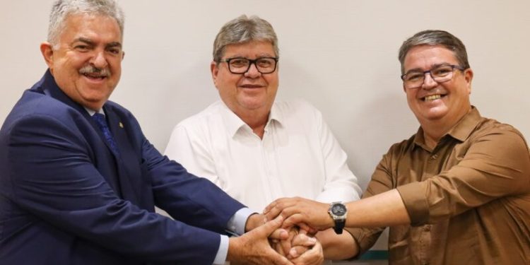 Reunião com o governador define pré-candidato a prefeito de São João do Cariri pelo PSB