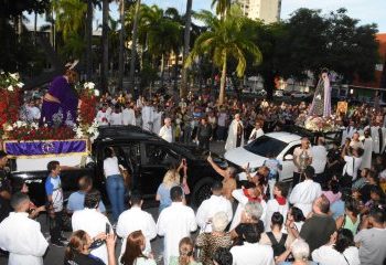 Encontro das imagens de Jesus e Maria na sede do Palácio da Justiça marca atos para início da Semana Santa