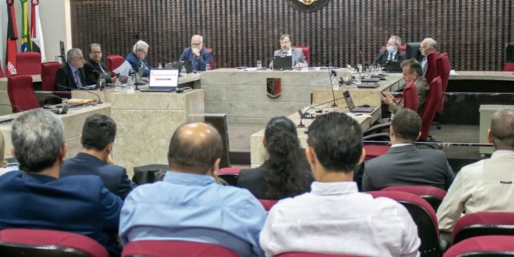 TCE-PB aprova contas anuais de sete prefeituras e nega recursos impetrados por prefeito e ex-secretário