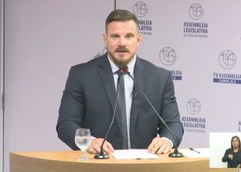 Câmara de João Pessoa concede licença e vereador assume na ALPB