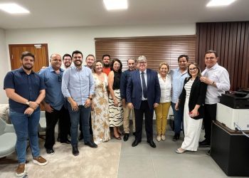 João Azevêdo promove a união da situação e oposição também em Uiraúna