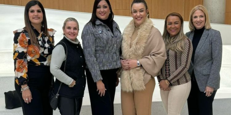 No Canadá: Camila Toscano é eleita presidente da Rede de Mulheres Parlamentares das Américas