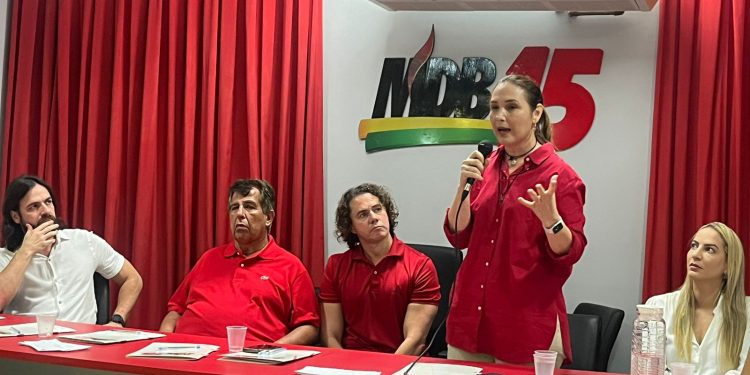 Sara Cabral se filia ao MDB e será candidata à Prefeitura de Bayeux: “a cidade merece atenção e respeito”