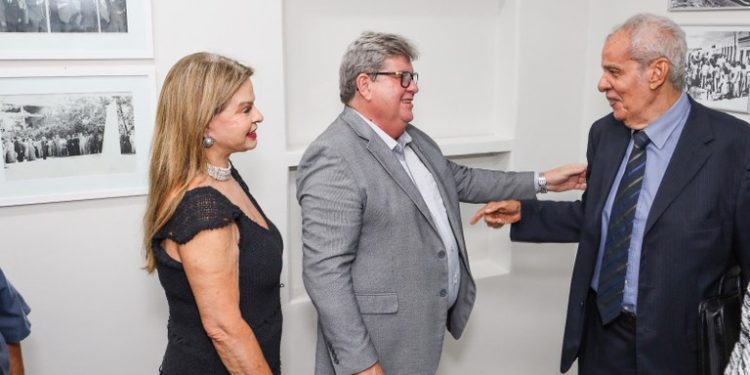 João Azevêdo participa de reabertura do Museu Casa de José Américo e destaca investimentos do Governo da Paraíba nos espaços da cultura