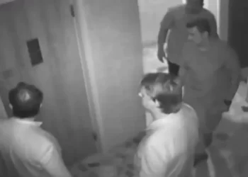 Após operação da PF, Bolsonaro ficou dois dias na Embaixada da Hungria