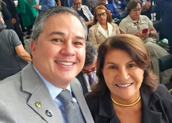 Efraim Filho celebra ao lado da prefeita Eunice a chegada Instituto Federal em Mamanguape