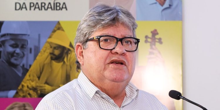 João anuncia instalação de montadora de motos elétricas e Centro de Distribuição de ar-condicionado em Campina Grande