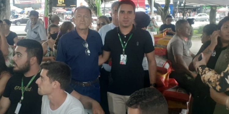 Prefeitura de João Pessoa entrega três toneladas de ração beneficiando 150 protetores