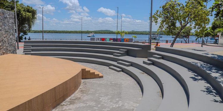 Prefeitura de Cabedelo entrega 1ª etapa da reforma do Parque Turístico do Jacaré