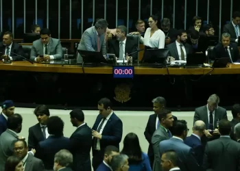 Câmara Federal aprova fim da saidinha de presos