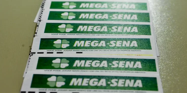 Mega-Sena sorteia nesta terça-feira prêmio acumulado em R$ 205 milhões