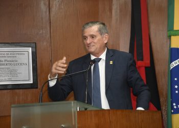 Vereador anuncia estudos para criação do Código de Defesa do Consumidor do Município de João Pessoa