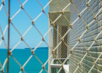 Projeto de Lei obriga prédios comerciais e residenciais a instalar redes de proteção para evitar quedas e acidentes em João Pessoa