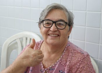 Prefeitura de Cabedelo entrega próteses do Projeto Resgatando Sorrisos