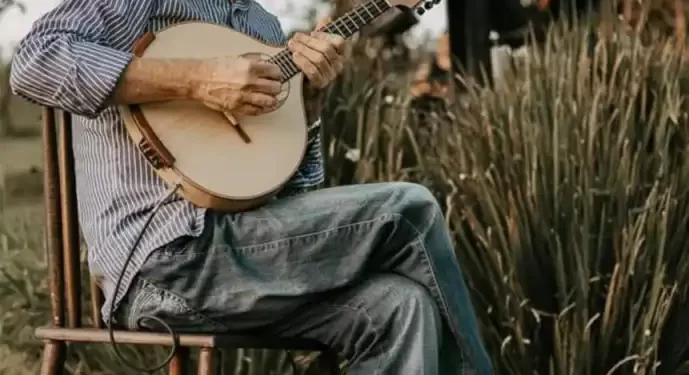 Roberto do Valle é atração do Sabadinho Bom com ritmos que vão do choro à bossa nova