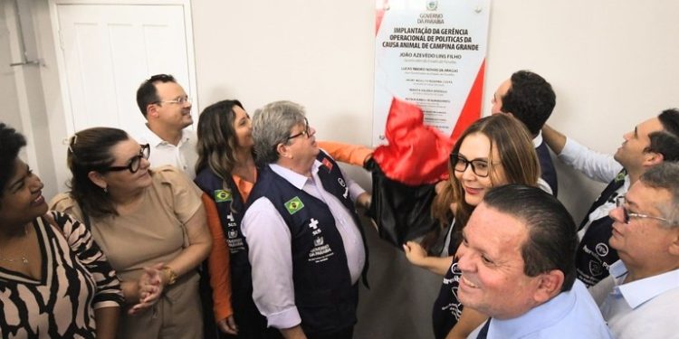 João Azevêdo inaugura Gerência Operacional da Causa Animal de Campina Grande