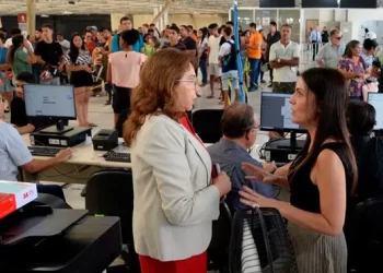 Presidente do TRE-PB inspeciona atendimento eleitoral no Espaço Cultural