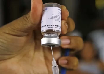 Prefeitura de João Pessoa chama a população para tomar vacinas contra dengue, Covid-19, Influenza e doses de rotina