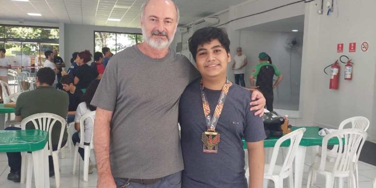 Aluno da Rede Municipal de Ensino vence o Campeonato Paraibano de Xadrez Escolar