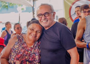 Prefeito abre ‘Dia D’ da vacinação e faz chamamento para população se imunizar