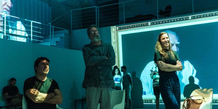 Exposição imersiva “O Auto de Ariano, o Realista Esperançoso” estreia domingo, no Luzzco