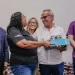 Prefeitura entrega 250 novos Chromebooks, elevando para 17 mil aparelhos que auxiliam professores e alunos nas salas de aulas do Município