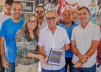 Cícero Lucena autoriza a construção de CMEI no Jardim Veneza e confirma Cemapi para atividades esportivas e culturais no bairro