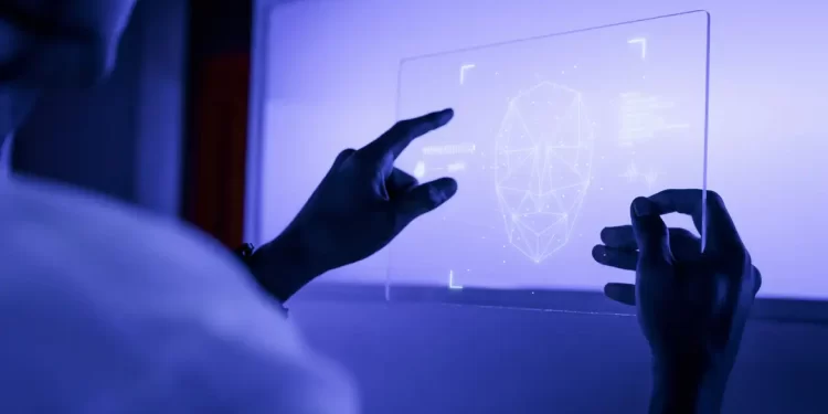 Uso de ChatGPT no ensino exige cuidado, alerta especialista