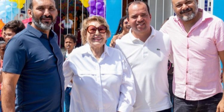 Inauguração de creche beneficia mais de 200 famílias em Desterro