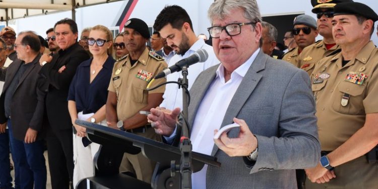 João Azevêdo entrega reforma e ampliação do Bope e novos equipamentos para as Forças de Segurança