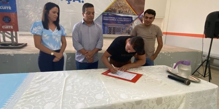 Governo do Estado assina mais de R$ 700 mil em contratos do Empreender PB