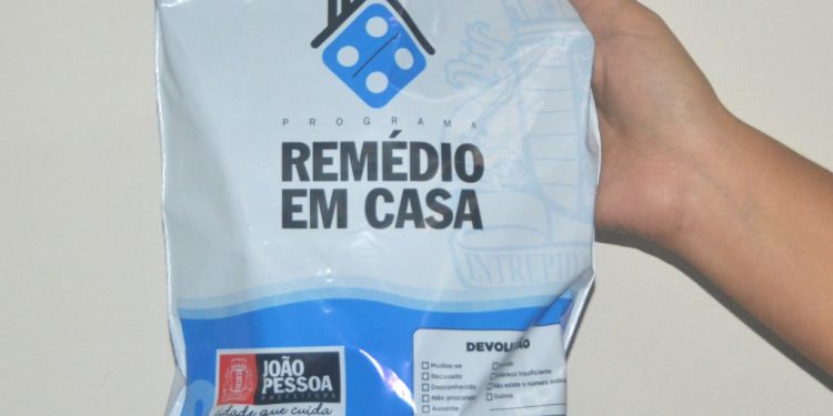 Idosos e acamados podem receber medicamentos para hipertensão e diabetes em domicílio