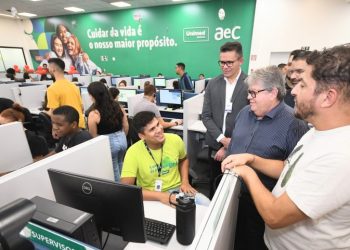 João Azevêdo visita nova sede da AeC e destaca capacidade do Estado de atrair novos investimentos e gerar emprego e renda