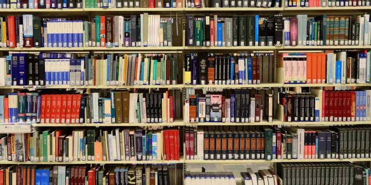 Lei cria Sistema Nacional de Bibliotecas Escolares