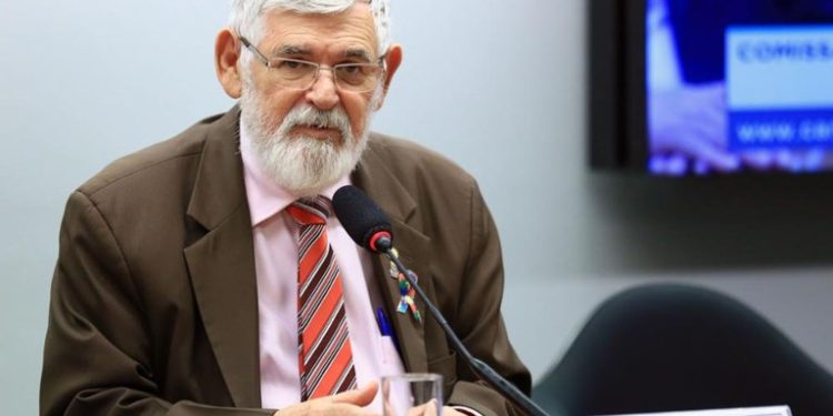 Luiz Couto opina sobre pré-candidatura de Cida Ramos: “não avança, e queremos pessoas que possam avançar”