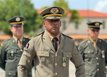 Comandante-geral da PM é homenageado no Dia do Exército Brasileiro