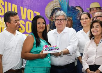 Empreender PB assina quase R$ 1 milhão em contratos no Orçamento Democrático e entrega premiação de casos de sucesso