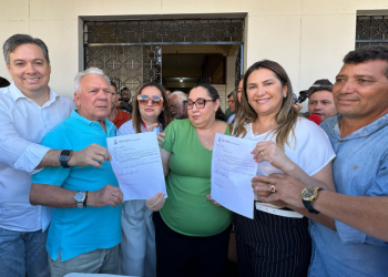 Zé Aldemir assina ordens de serviços para reforma e ampliação de mais duas escolas do município
