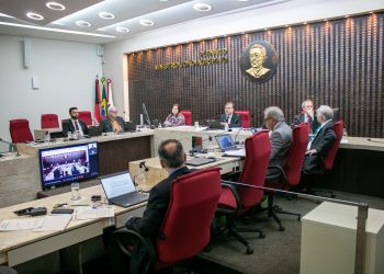 TCE-PB fixa prazo a prefeito para conclusão de creche e aprova as contas de Santana dos Garrotes e Soledade