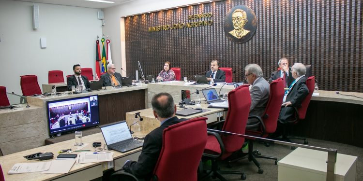 TCE-PB fixa prazo a prefeito para conclusão de creche e aprova as contas de Santana dos Garrotes e Soledade