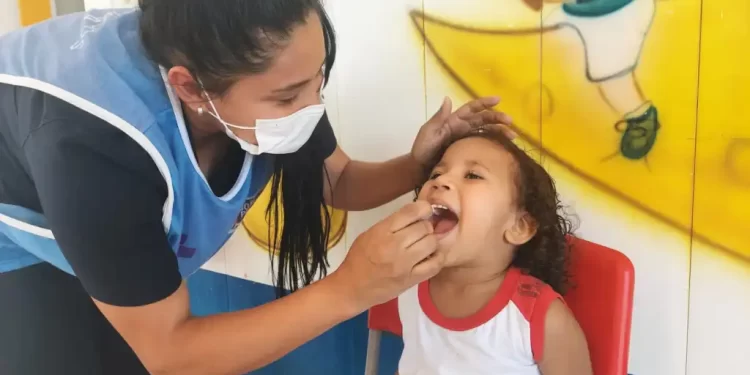 Prefeitura de João Pessoa oferta vacinas contra dengue, Covid-19, Influenza e Poliomielite nos serviços de saúde