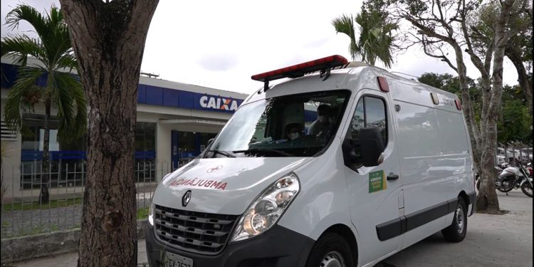 Prefeitura de Campina Grande leva vacinação contra Influenza às agências bancárias