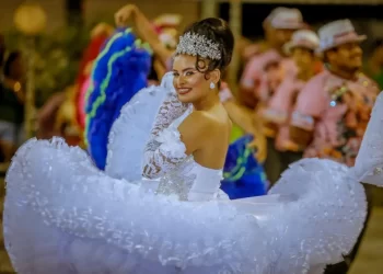 Pré-Junino leva alegria das quadrilhas para os bairros do Roger e Torre