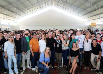 Cícero Lucena abre edição 2024 do Projeto Code, com mais de 5 mil alunos inscritos e 11 mil vagas ofertadas 