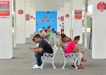 Usuários do Terminal do Valentina Figueiredo aprovam wi-fi gratuito