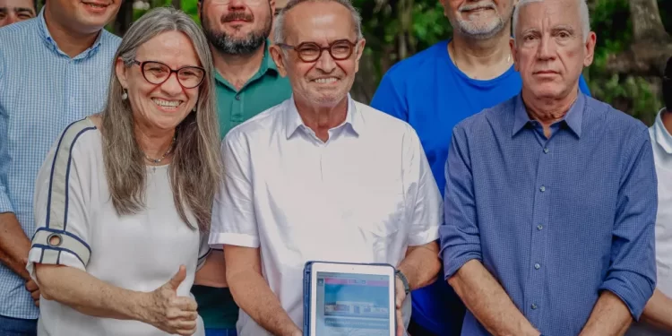 Cícero Lucena autoriza construção do CMEI Gramame, o 16° que a gestão municipal está erguendo do zero