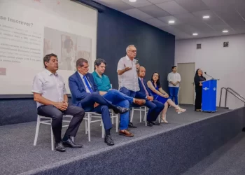 Prefeitura de João Pessoa entrega certificado de microempreendedor para 78 contemplados do programa ‘Eu Posso’