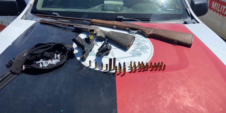PM prende 15 suspeitos e apreende 10 armas de fogo no Litoral da Paraíba