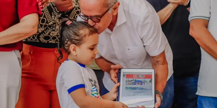 Prefeito autoriza reconstrução do CMEI Maria do Socorro Rodrigues, que terá ampliação de vagas e tecnologia